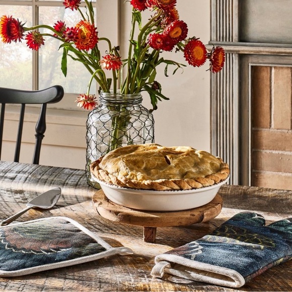 APPLE PIE Ceramic Painted Plate John Derian Artful Whimsy Thanksgiving - Picture 3 of 6